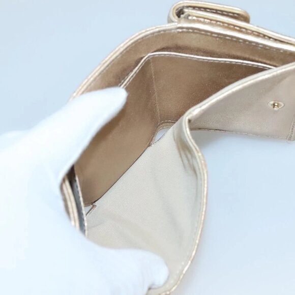 CHANEL Matelasse Compact Wallet Lamb Skin Gold CC Auth 136328 - Picture 9 of 16